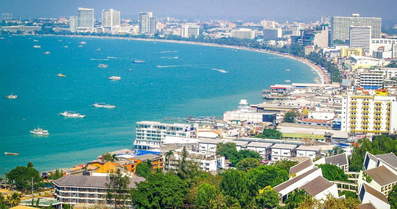 Sailor Hotel Pattaya Esterno foto