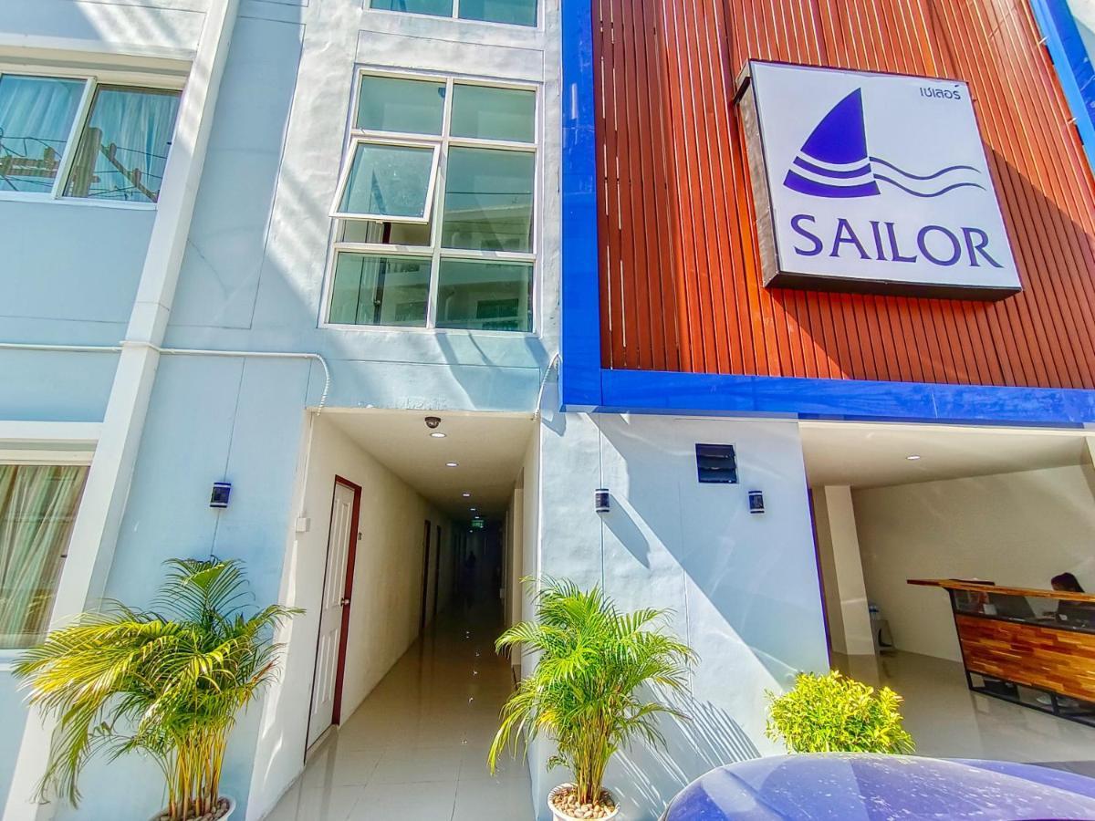 Sailor Hotel Pattaya Esterno foto